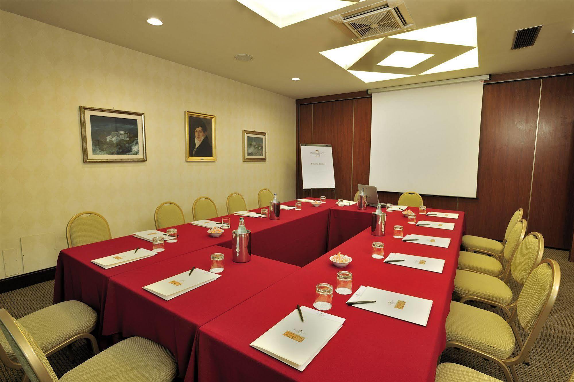 Perugia Plaza Hotel Affari foto